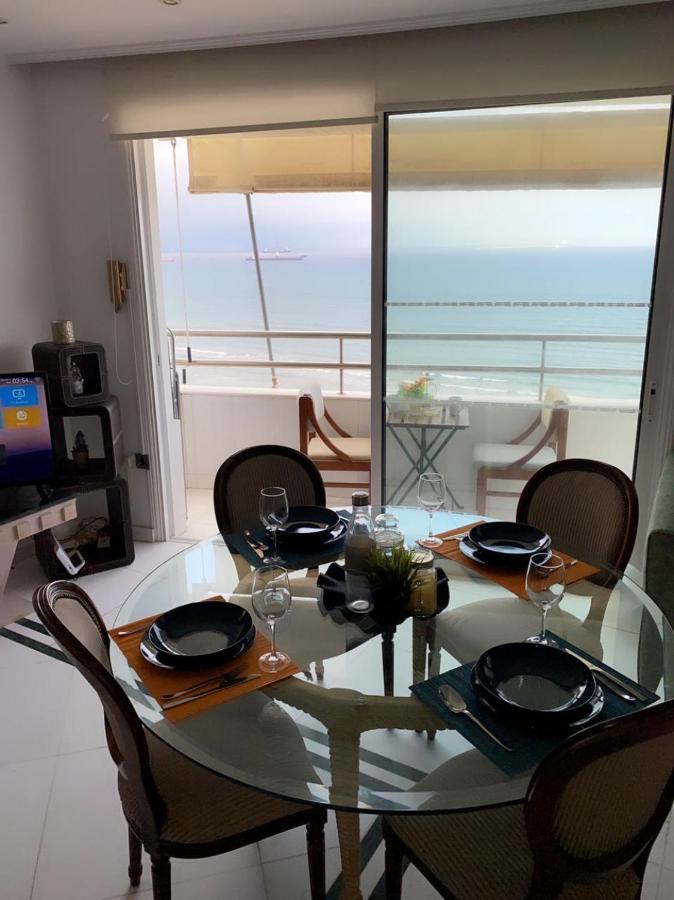 Larnaca Room, 50M To The Finikoudes Beach Bagian luar foto